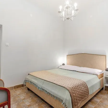 Apartamento Awesome In With Sauna Dramalj