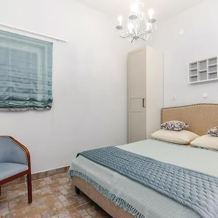 Apartamento Awesome In With Sauna